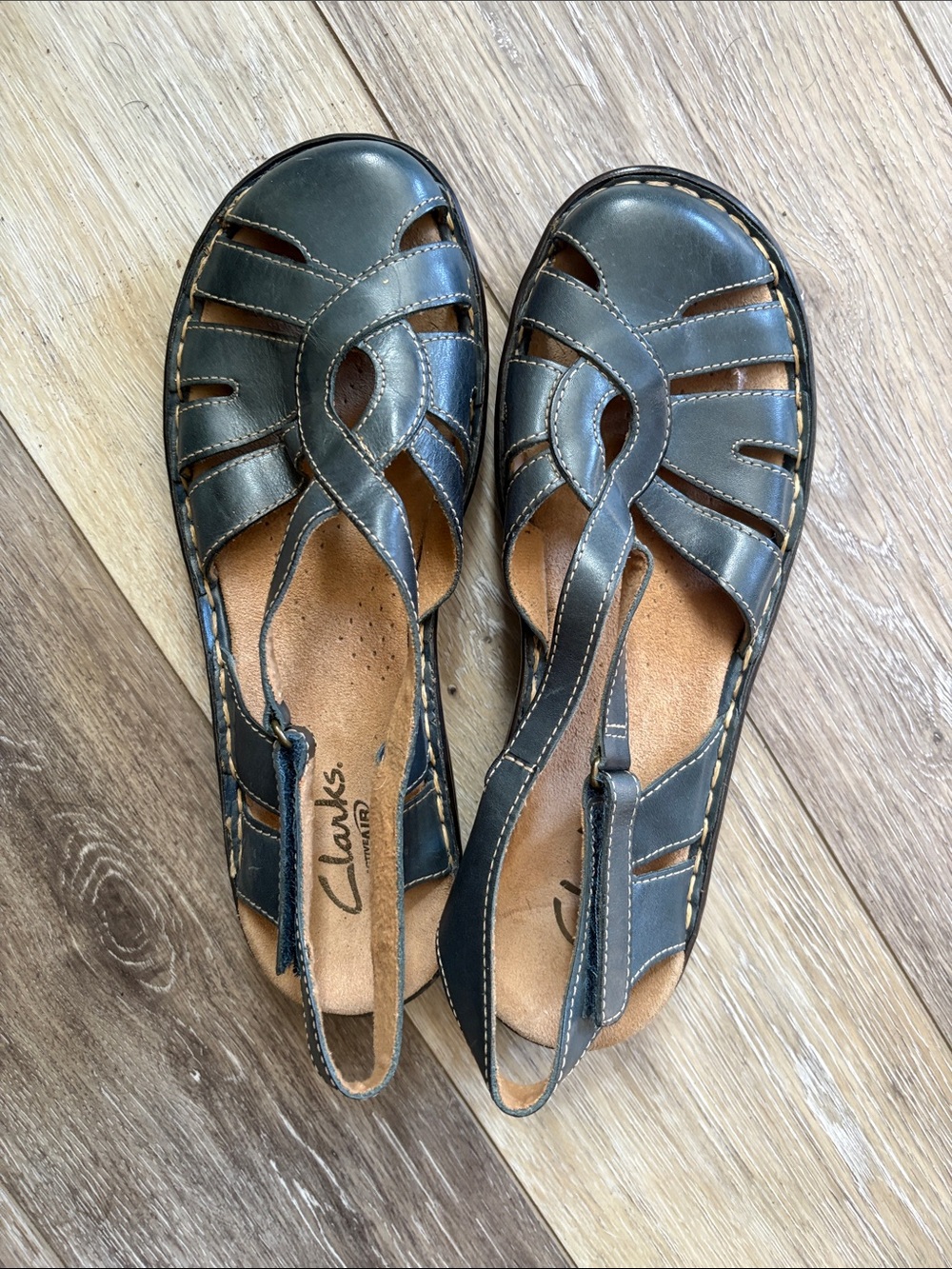 vintage fisherman-style design fromClarks Active Air 8
